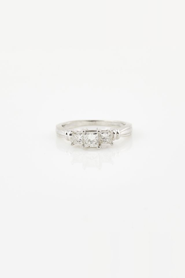 Platinum Diamond Ring