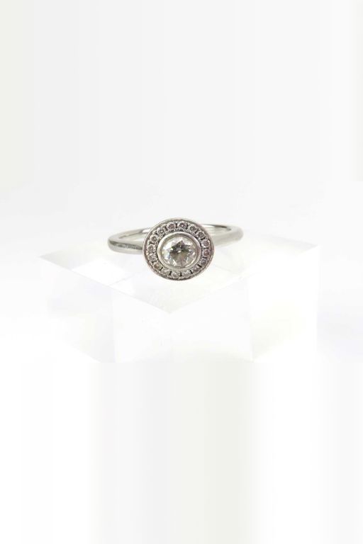 Platinum Diamond Halo Ring