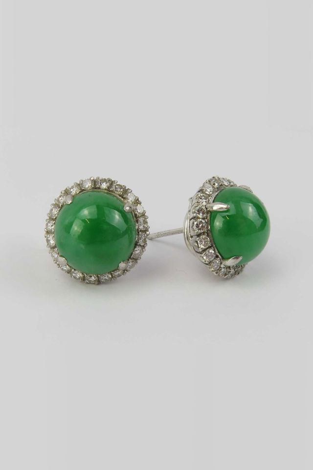18k White Gold Jade and Diamond Earrings