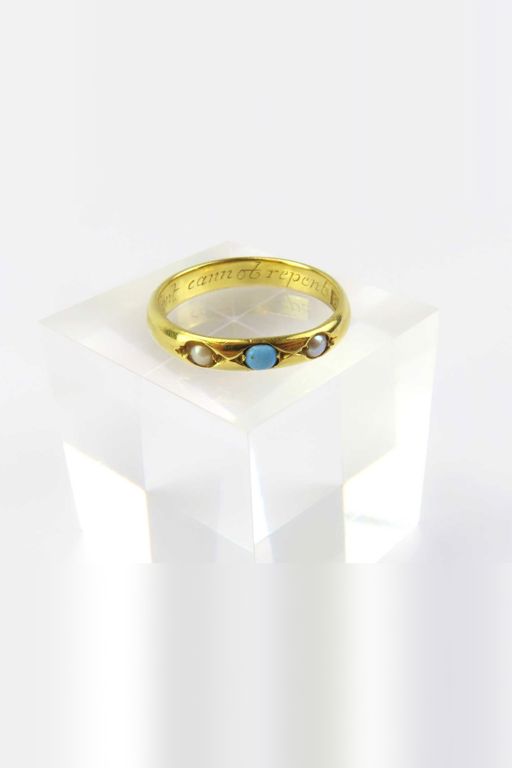 18k Yellow Gold Turquoise and Pearl Band Ring