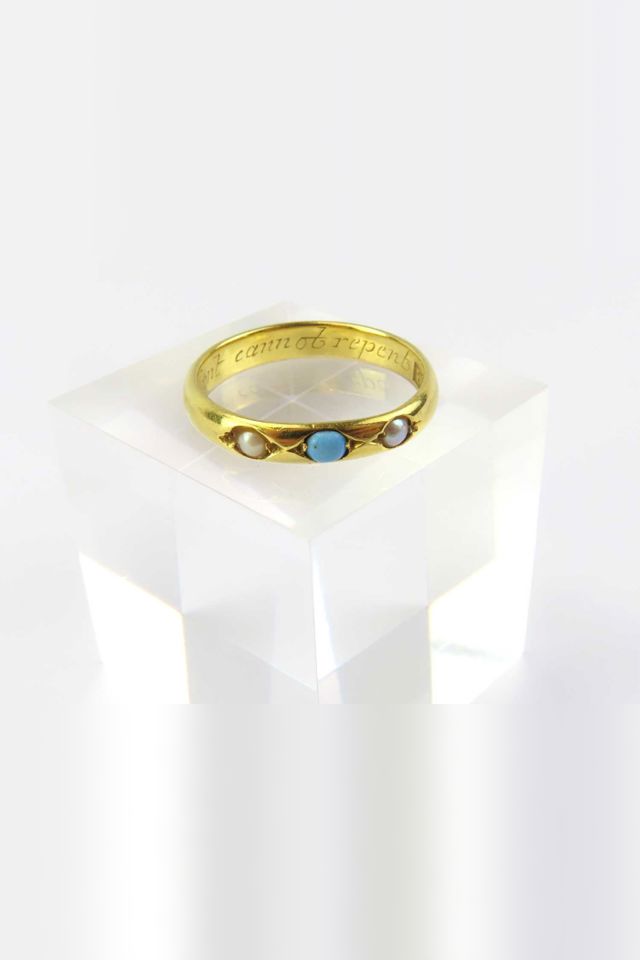 18k Yellow Gold Turquoise and Pearl Band Ring