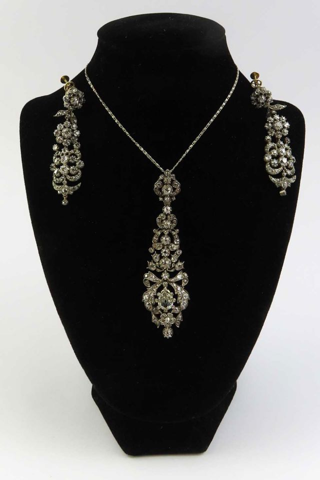 9k Yellow Gold and Silver Diamond Jewelry Set