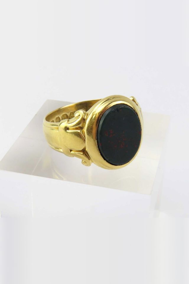 18k Yellow Gold Bloodstone Ring