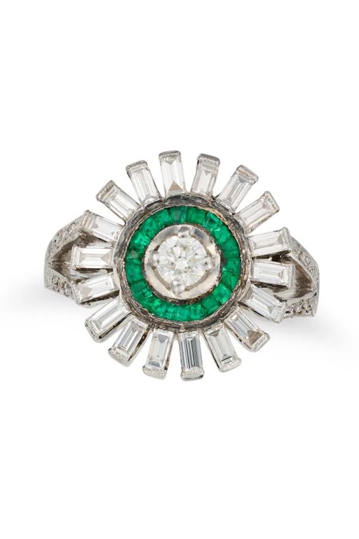 18k Gold Diamond and Emerald Ring