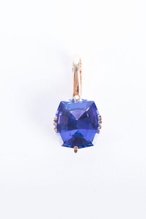 14k Gold Tanzanite Pendant