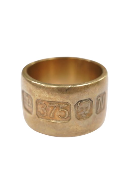9k Gold Ring