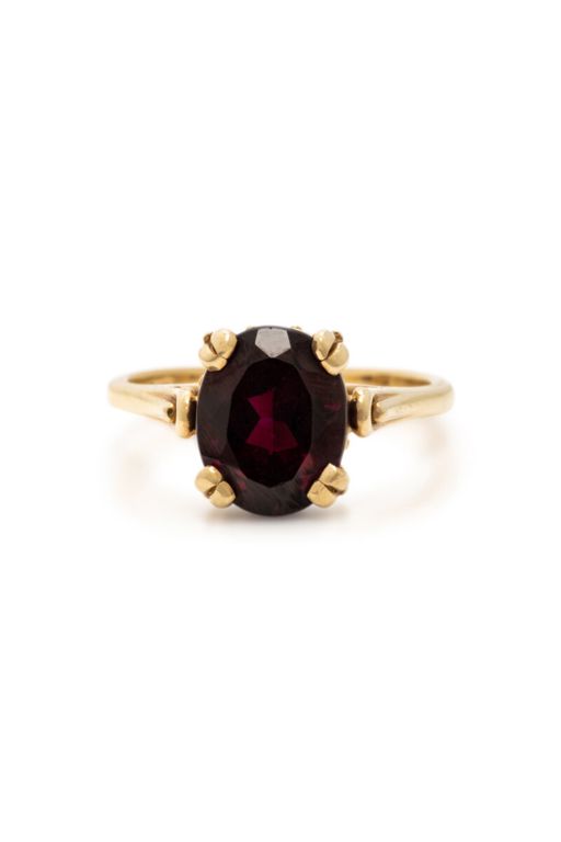 14k Yellow Gold Garnet Ring