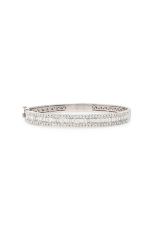 18k White Gold Diamond Bangle Bracelet