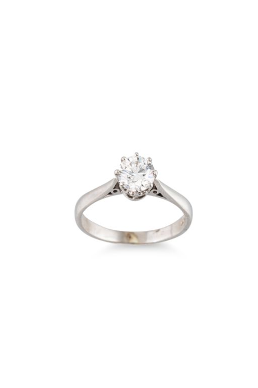 18k White Gold Diamond Solitaire Ring
