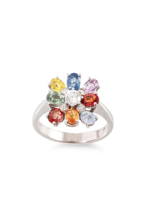18k White Gold Diamond and Sapphire Cluster Ring