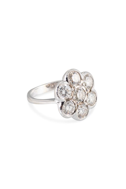 18k White Gold Diamond Daisy Cluster Ring