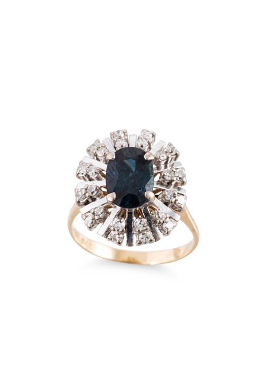 14k Yellow Gold Sapphire and Diamond Cluster Ring