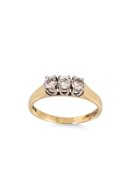 18k Yellow Gold Diamond Three-Stone Ring
