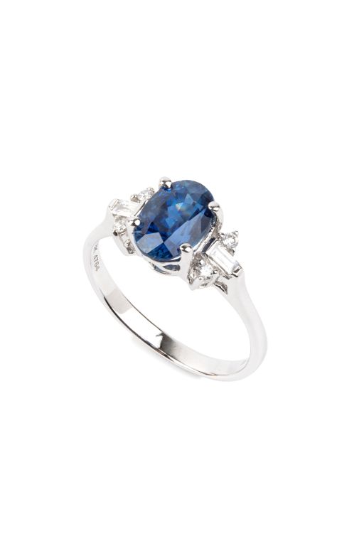 18k Gold Sapphire and Diamond Ring