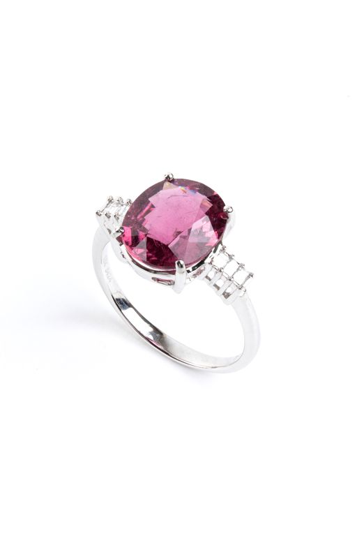 18k Gold Tourmaline and Diamond Ring