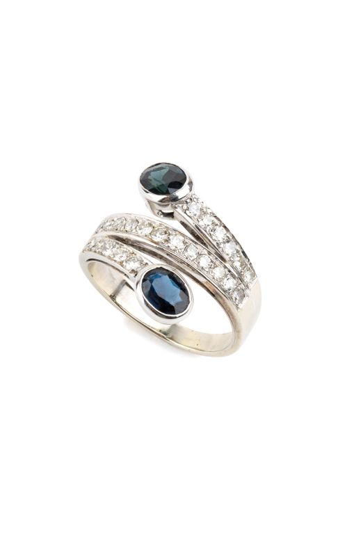 18k Gold Sapphire and Diamond Ring