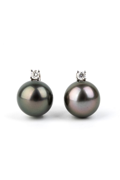Pair of 18k Gold Pearl and Diamond Earrings
