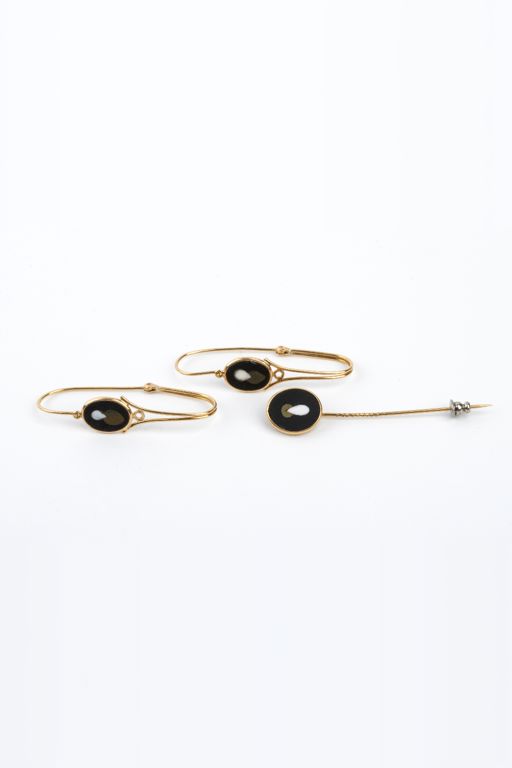 Gold Stone Brooch and Earrings