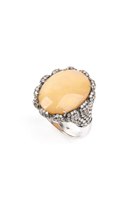 18k Gold Opal and Diamond Ring