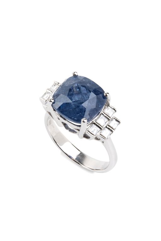18k Gold Sapphire and Diamond Ring
