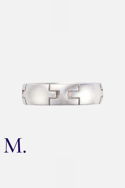 18k White Gold Ring