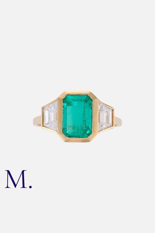 18k Yellow Gold Emerald and Diamond Ring