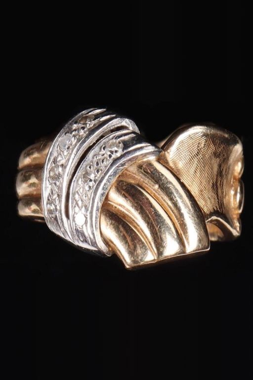 14k Gold Diamond Ring