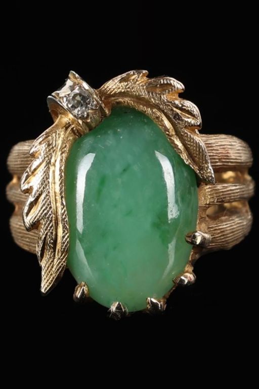 14k Gold Jade and Diamond Ring