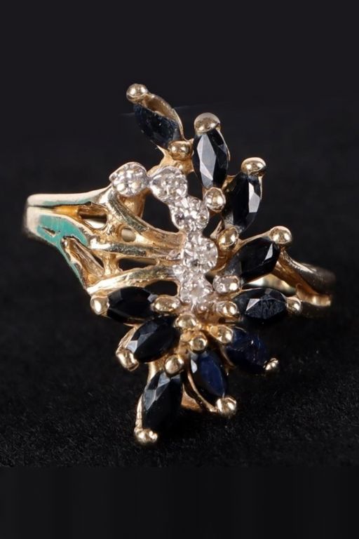 14k Gold Sapphire and Diamond Ring