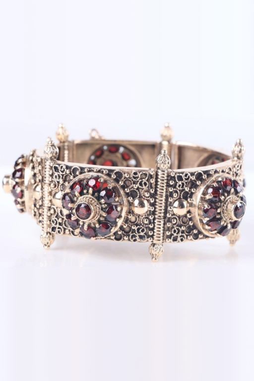 14k Gold Garnet Bracelet
