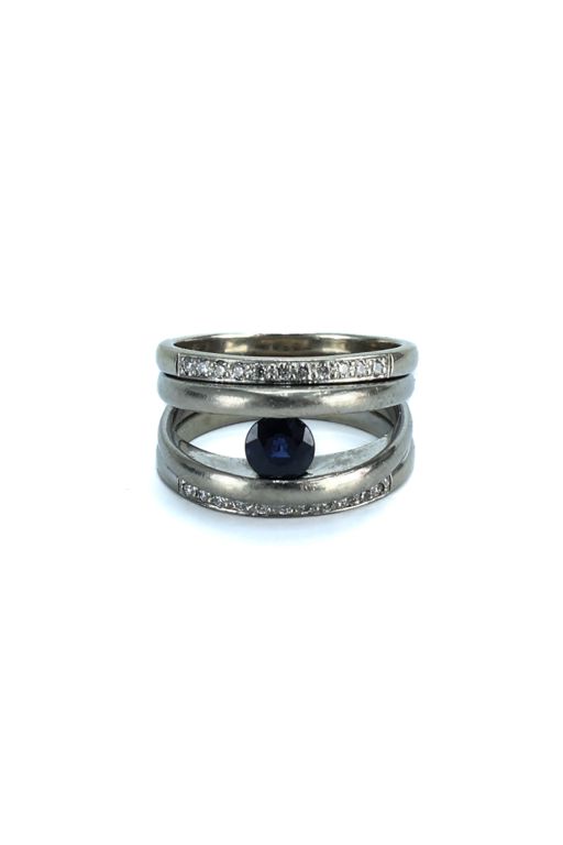 18k Gold Sapphire and Diamond Ring