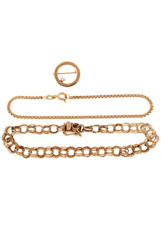 Two 14k Yellow Gold Jewelry Set