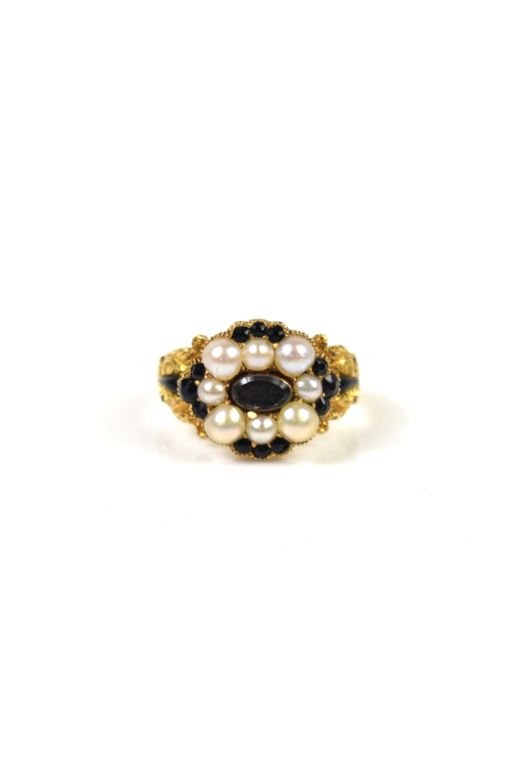 18k Gold Pearl and Black Stone Ring