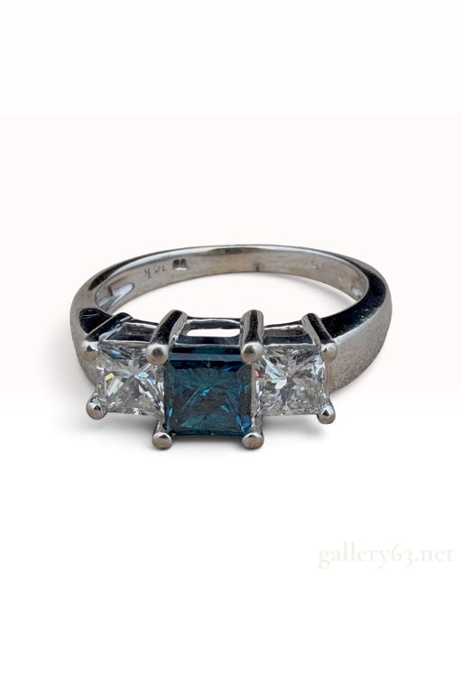 14k White Gold Blue and White Diamond Ring