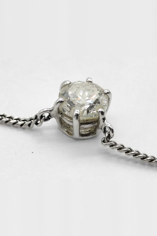 Platinum Diamond Solitaire Pendant Necklace
