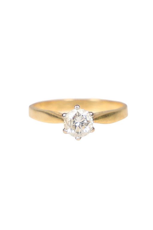 18k Yellow Gold Diamond Solitaire Ring