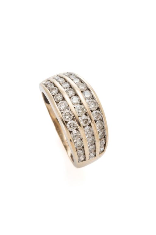 9k Yellow Gold Diamond Ring