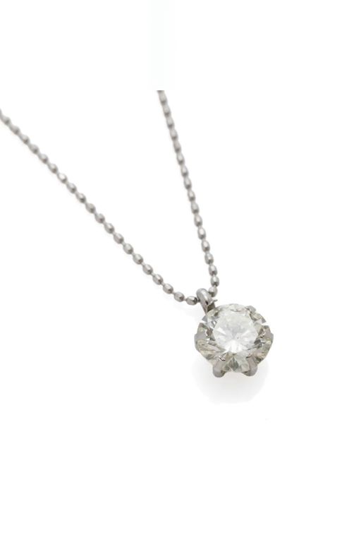Platinum Diamond Pendant Necklace