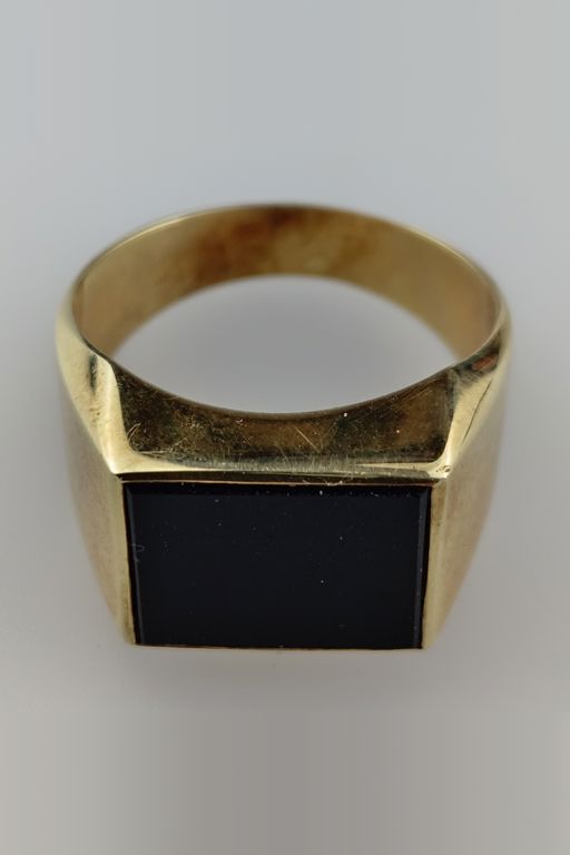 14k Yellow Gold Onyx Ring