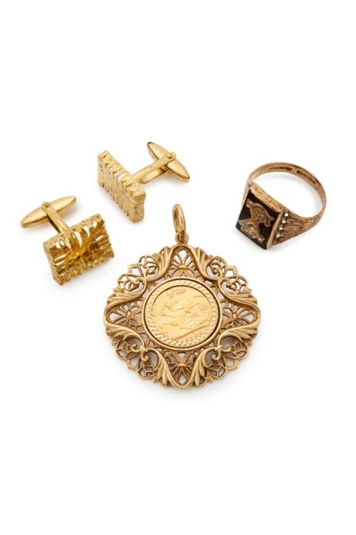 9k Gold Onyx Cufflinks, Pendant and Ring