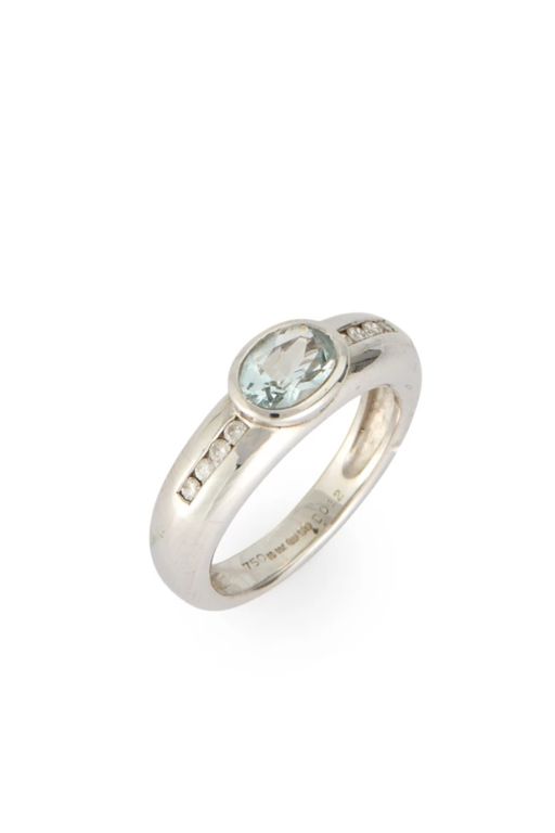 18k Gold Aquamarine and Diamond Ring