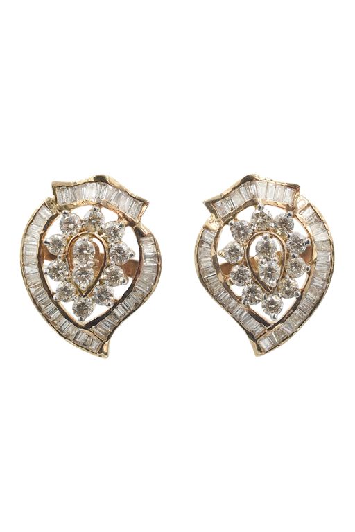 Pair of 18k Yellow Gold Diamond Earrings