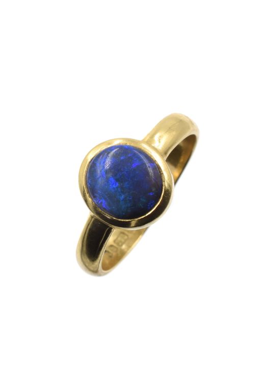 18k Yellow Gold Opal Ring