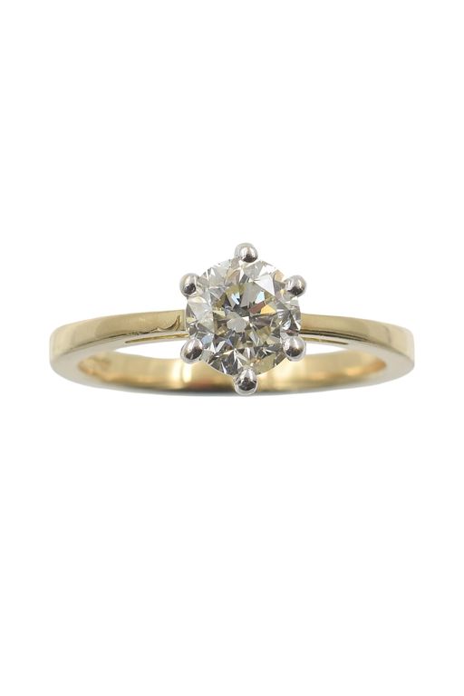 18k Gold Diamond Ring