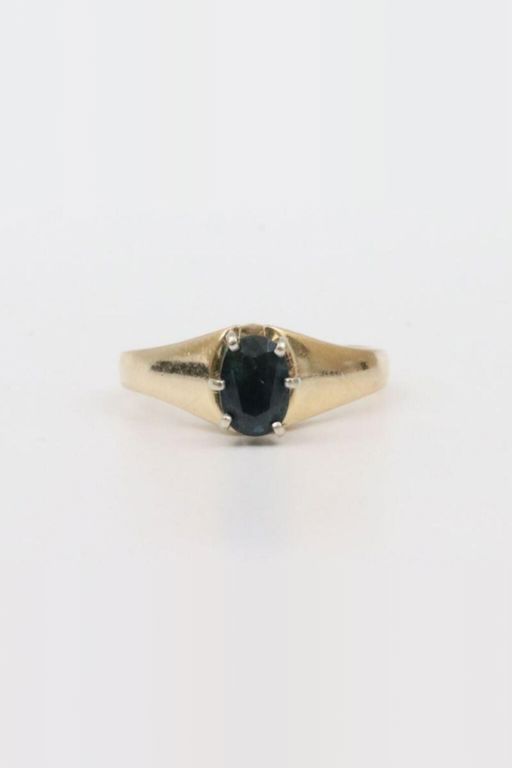 14k Gold Sapphire Ring