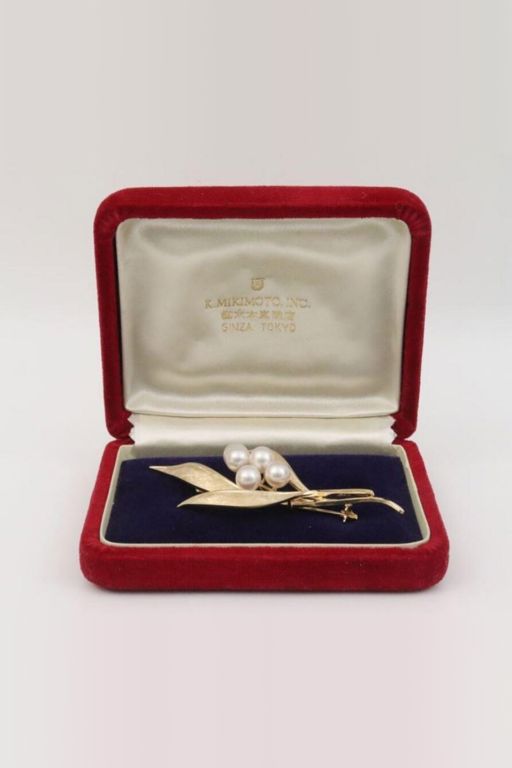 14k Gold Pearl Brooch