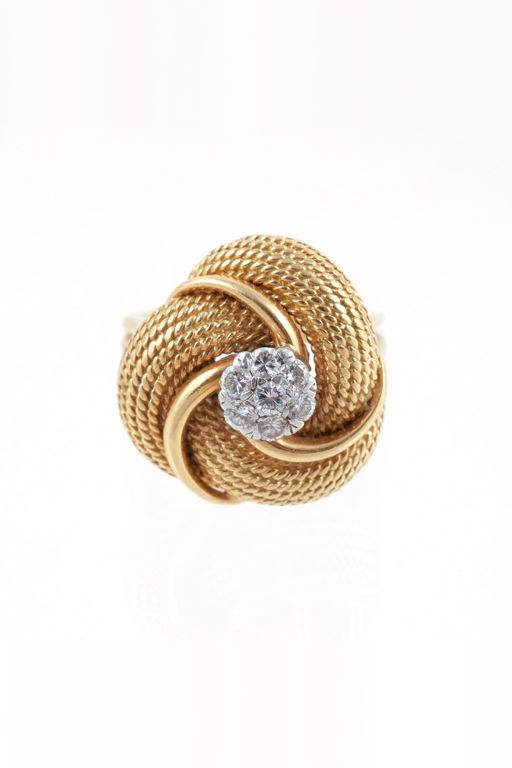 18k Gold Diamond Ring