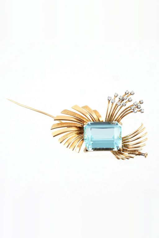18k Gold Aquamarine and Diamond Brooch
