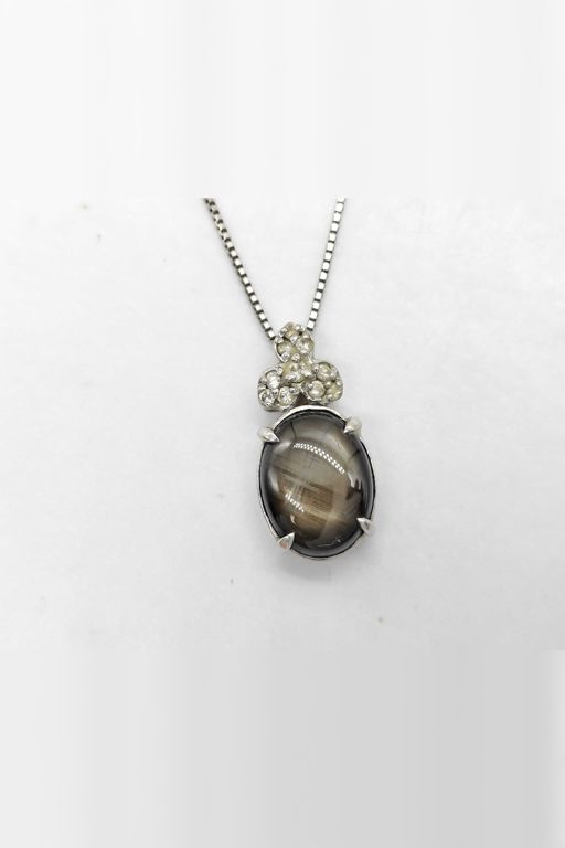 18k Gold Sapphire and Diamond Pendant Necklace