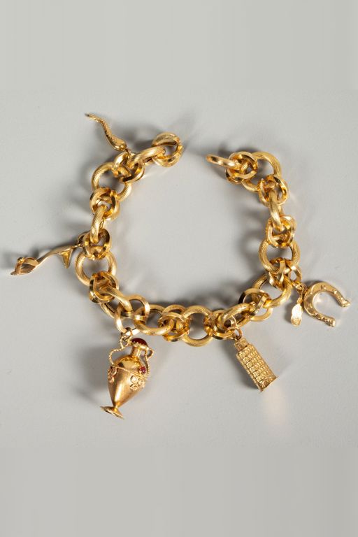 18k Yellow Gold Charm Chain Bracelet